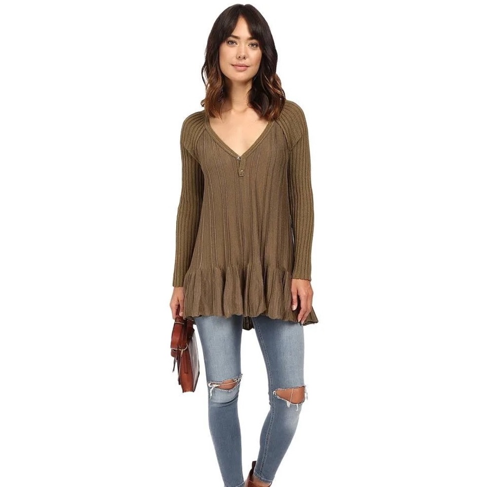 Free People Sweaters Free People Knit Tunic Ribs And Ruffles